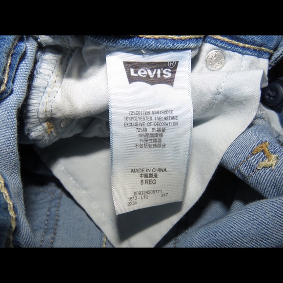 Levi skinny jeans - Picture 2 of 2